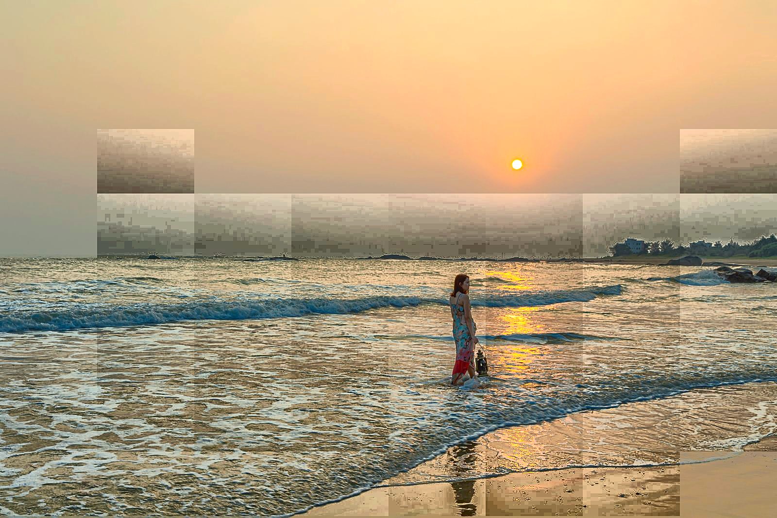 A quiet sunset over the beach at Hailing Island